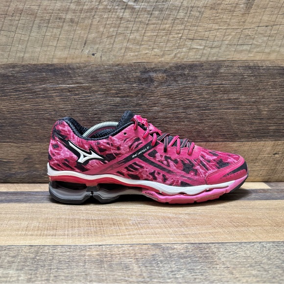 Mizuno Wave Creation 15 Women's Pink & Black Athletic Running Shoes Size 8 Women - Picture 1 of 9